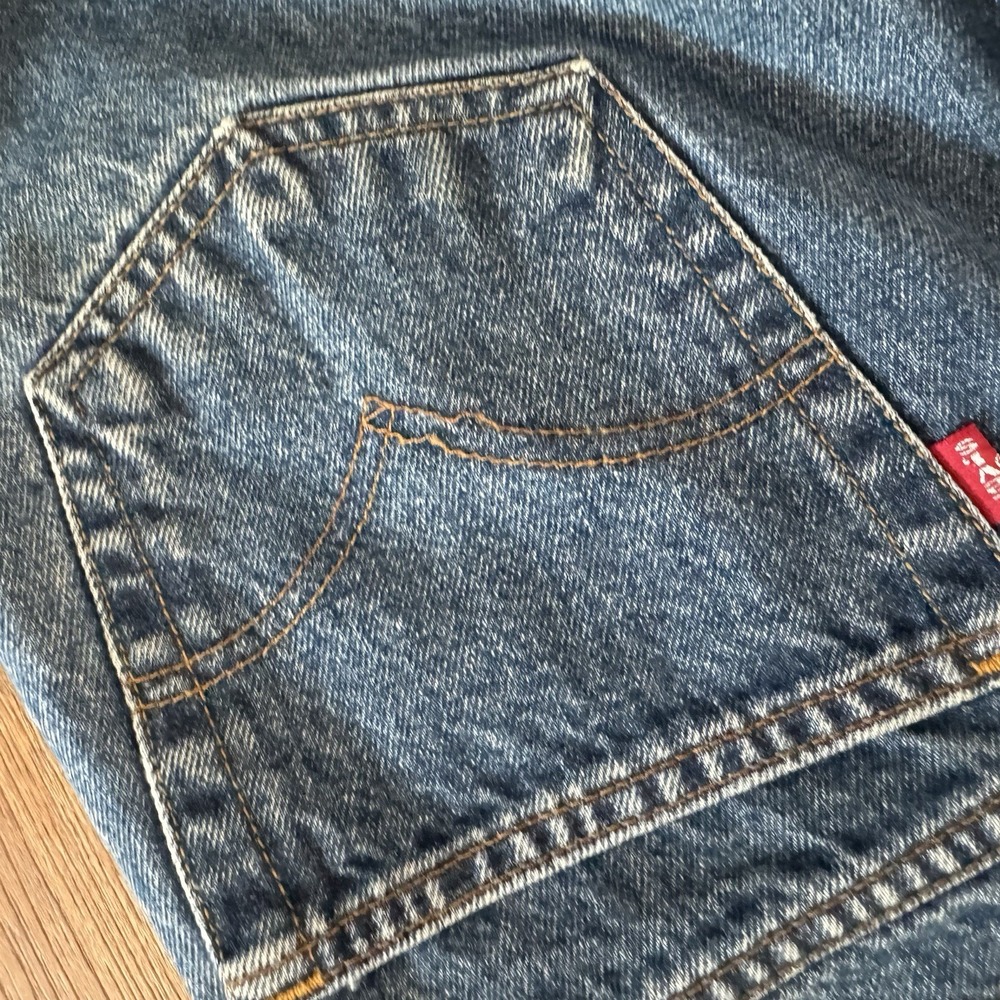 VTG Levi's 517 Bootcut Jeans for Men - Picture 11 of 14